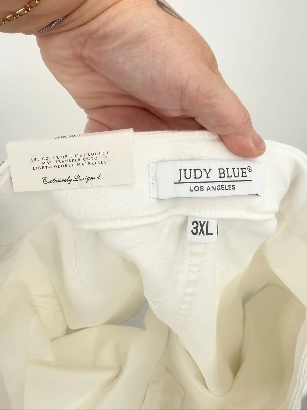 Judy Blue NWT White High Rise Cuffed Denim Jogger Shorts Size 3XL